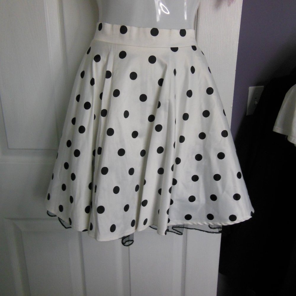 CITY STUDIO layered FUN SKIRT. SIZE 9(juniors)